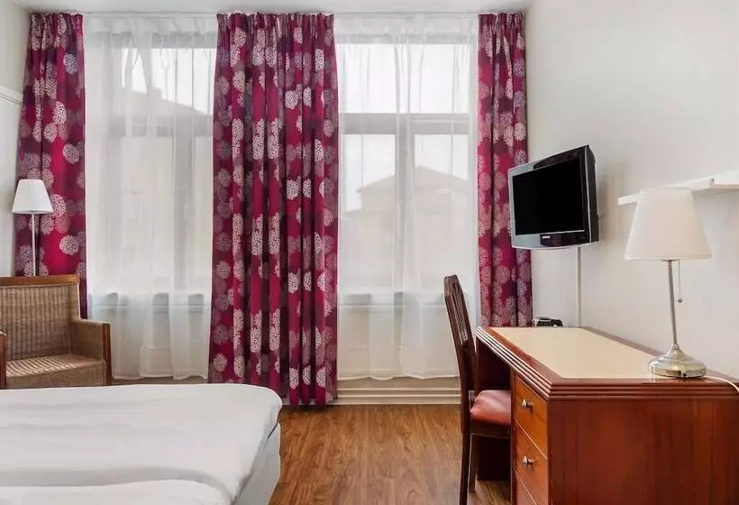 هتل Best Western Tidbloms