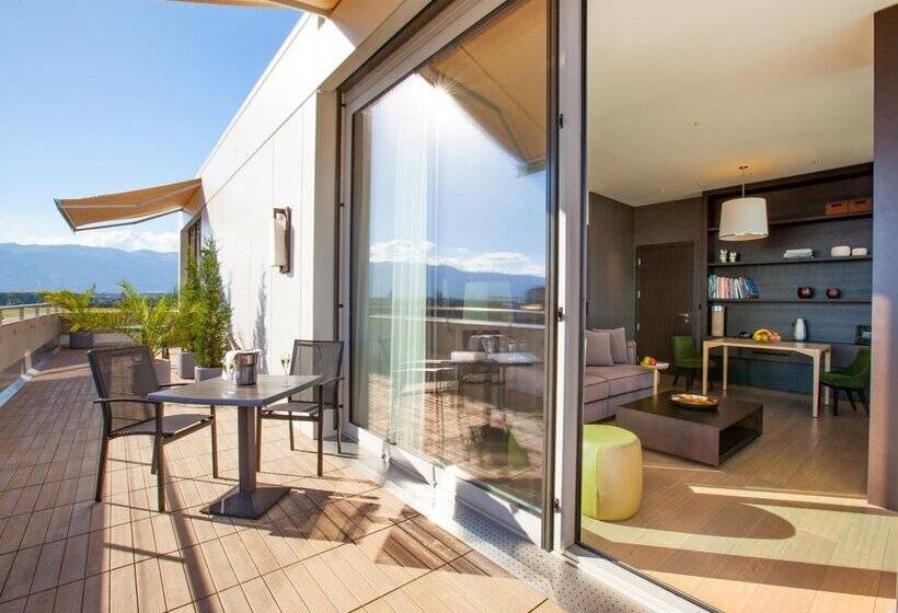 هتل Crowne Plaza Geneva, An Ihg