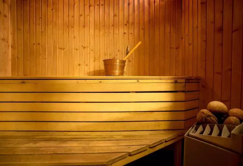 호텔 Crystal Plaza