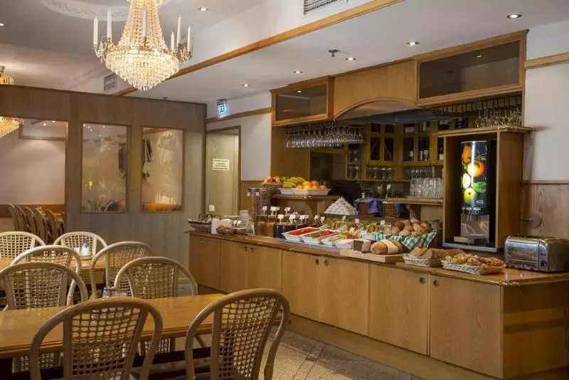 호텔 Crystal Plaza