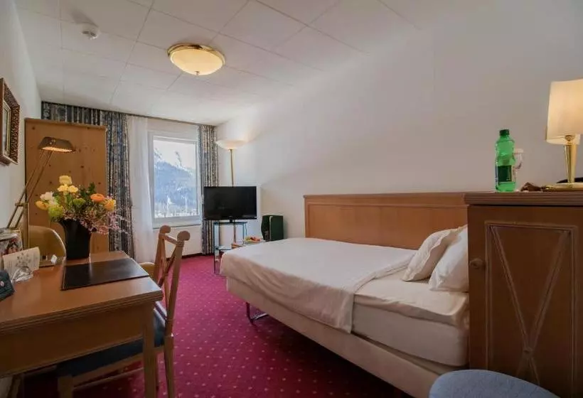 Отель Boutique  Eden