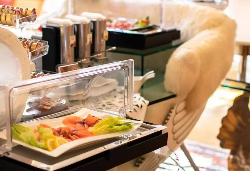 Отель Boutique  Eden