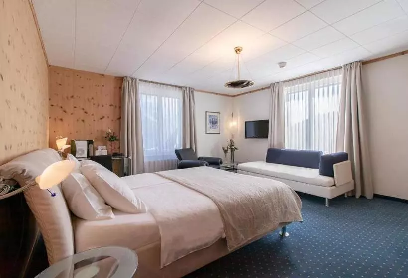 Отель Boutique  Eden