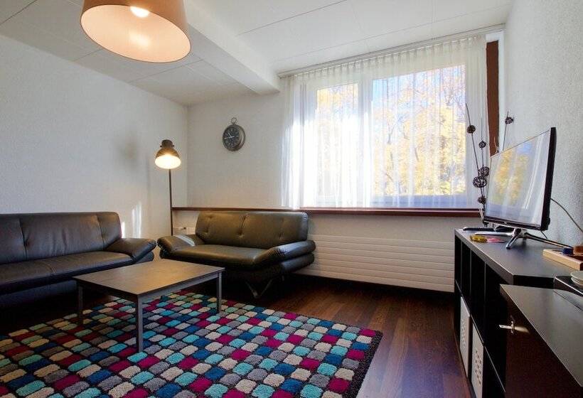 בית מלון כפרי Hôtel Du Rhône