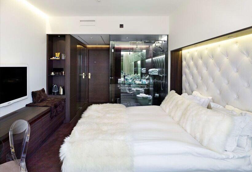 בית מלון כפרי Riverton