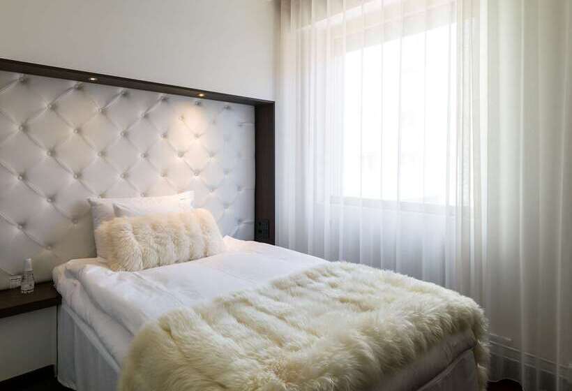 בית מלון כפרי Riverton