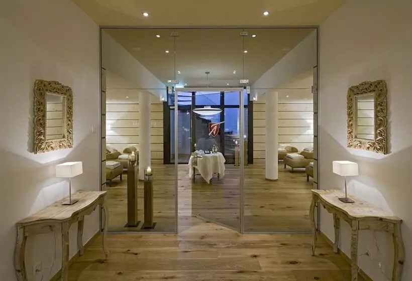 Swiss Alpine Hotel Allalin