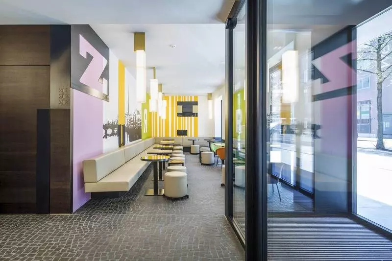 هتل Zuri By Fassbind