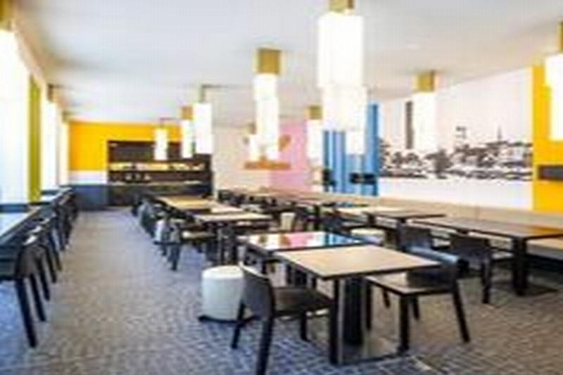 هتل Zuri By Fassbind