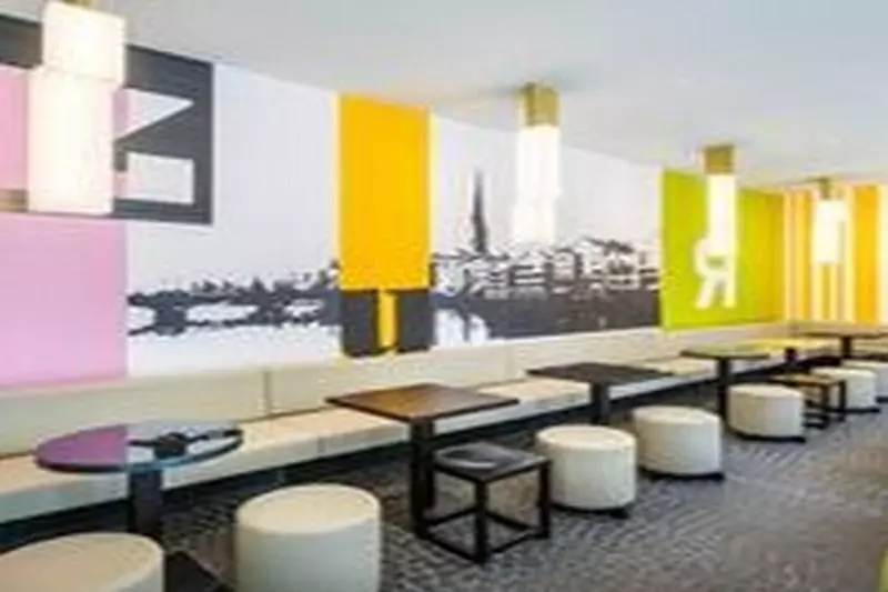 هتل Zuri By Fassbind