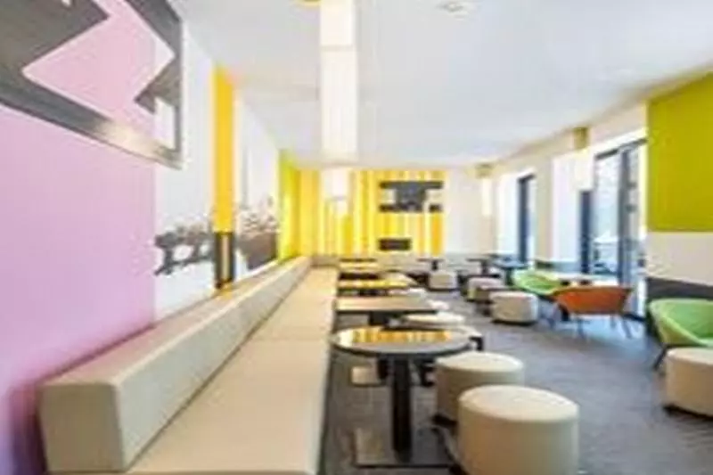 هتل Zuri By Fassbind