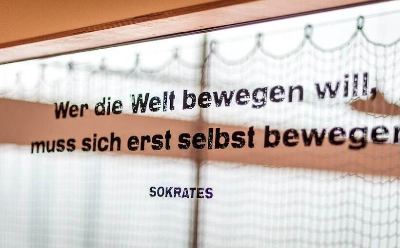 فندق صغير Moveinn