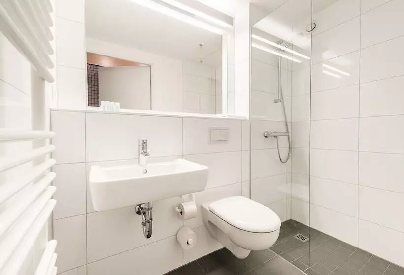 Retkeilymaja Moveinn