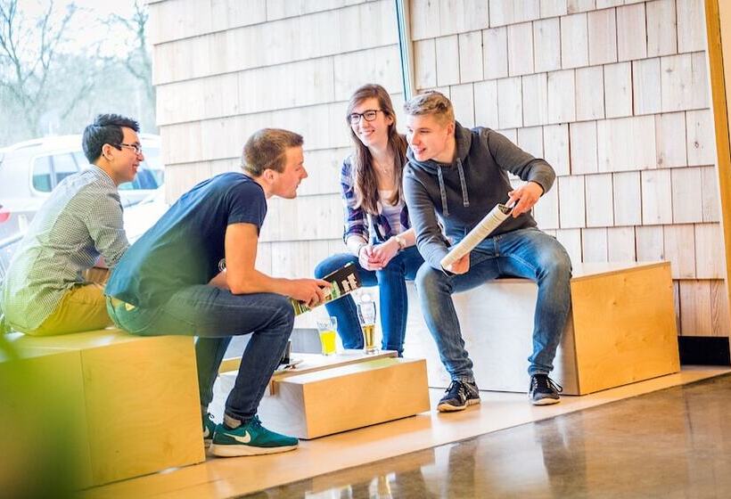 فندق صغير Moveinn