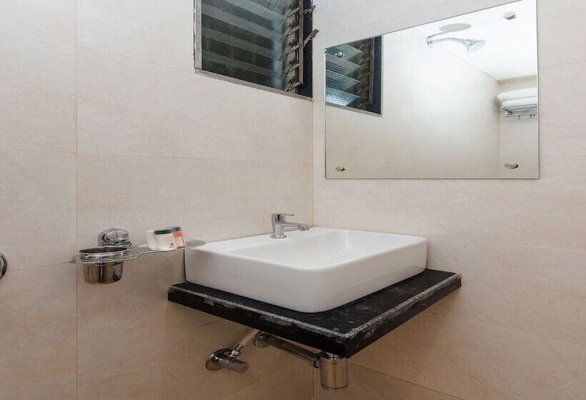 Hotel A One Home Stay By Oyo Rooms