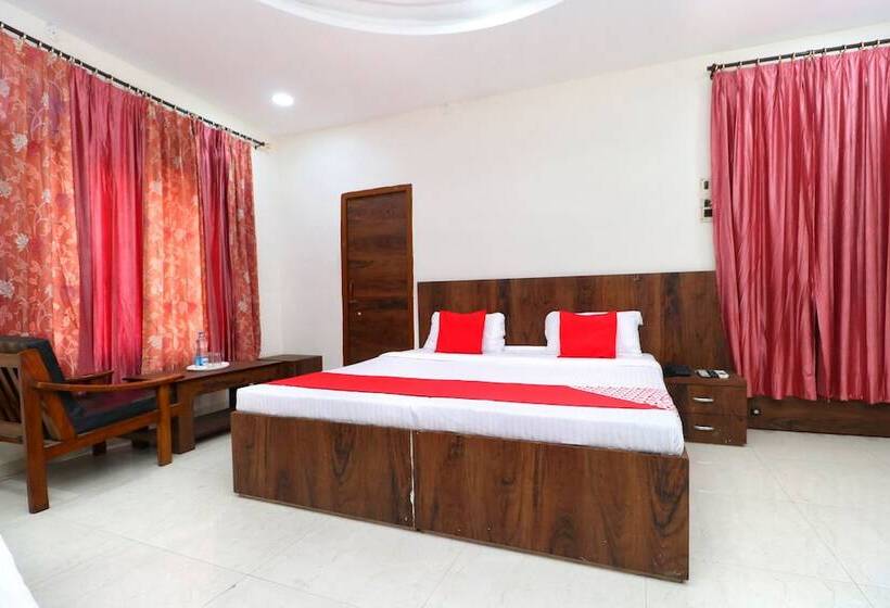 Hotel A One Home Stay By Oyo Rooms