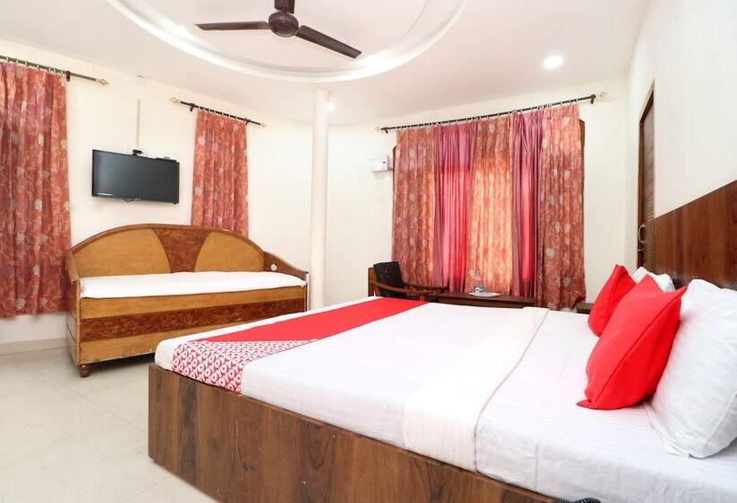 Hotel A One Home Stay By Oyo Rooms