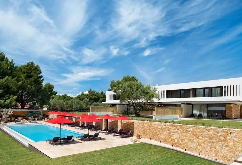 Hotelli Amantes Villas And Suites