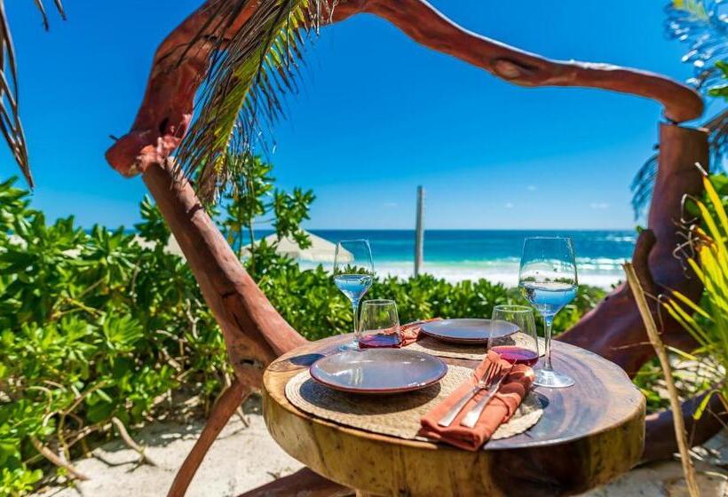 فندق Kanan Tulum Treehouse, Rooftop, Beach Club & Spa   Adults Only