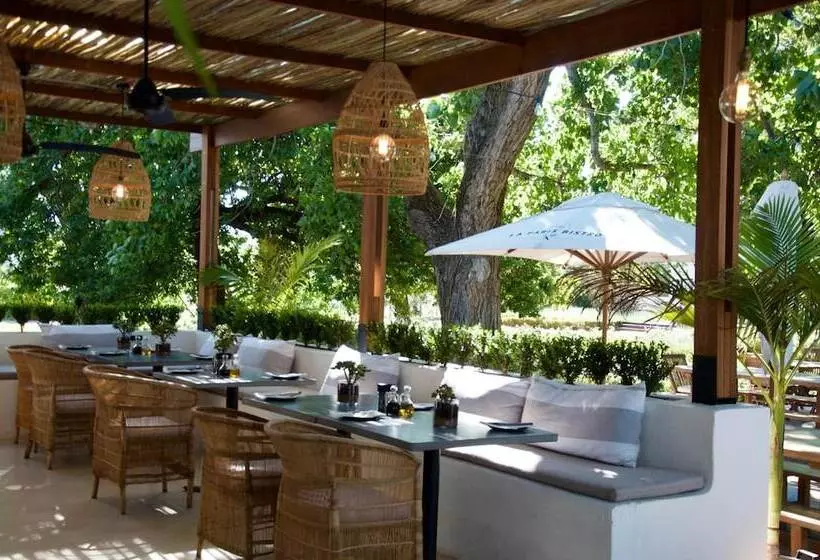 Hotelli La Paris Estate