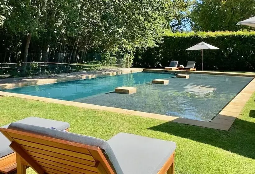 Hotelli La Paris Estate