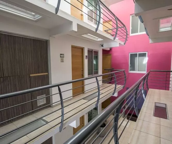 هتل Oaxaca Inn Express