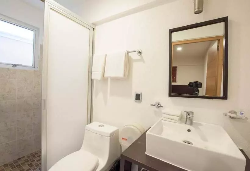 هتل Oaxaca Inn Express