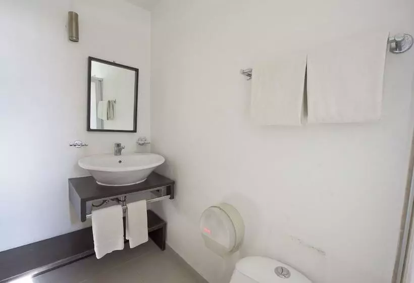 هتل Oaxaca Inn Express