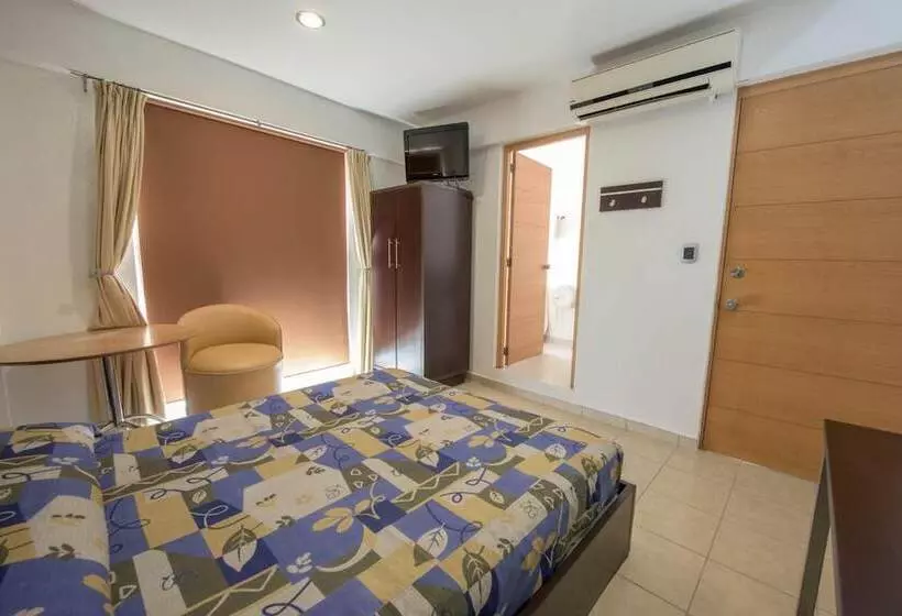 هتل Oaxaca Inn Express