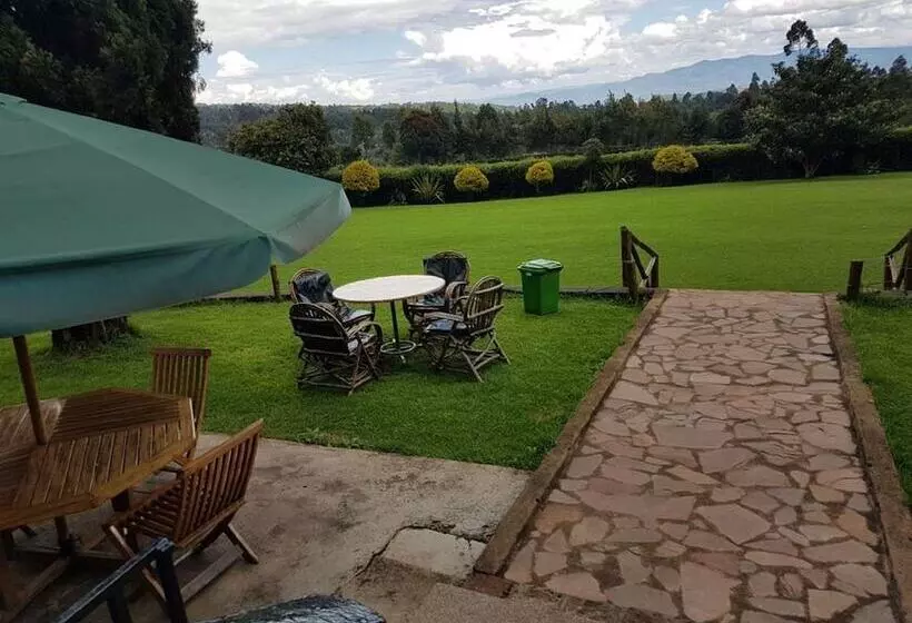 هتل Rays Place
