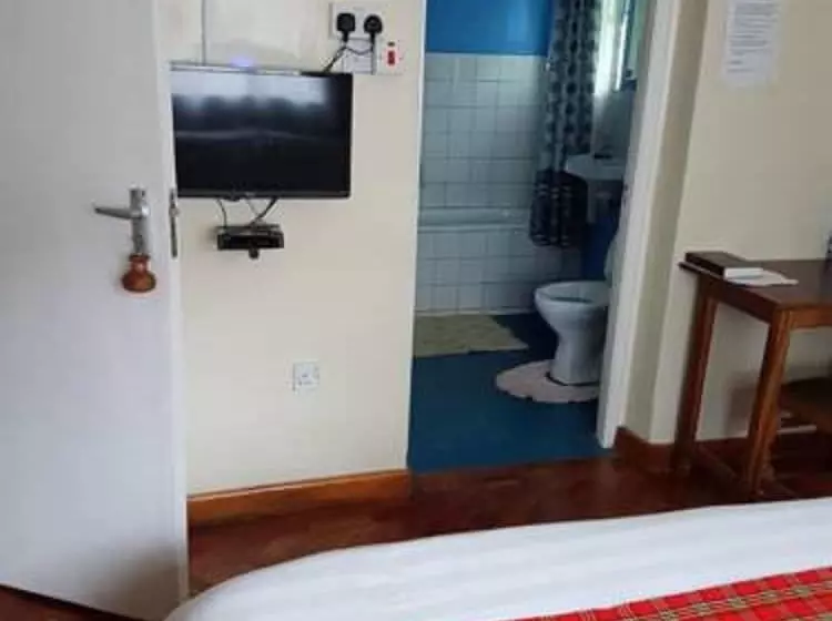هتل Rays Place