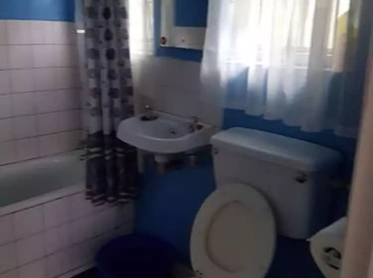 هتل Rays Place