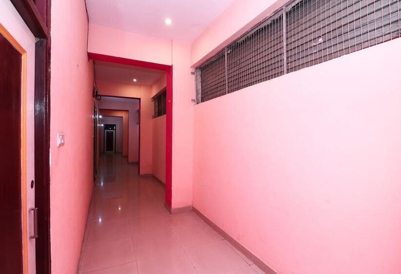 ホテル The Rohtak Hyatt By Oyo Rooms