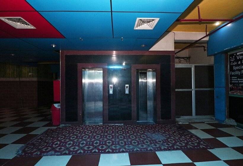 ホテル The Rohtak Hyatt By Oyo Rooms