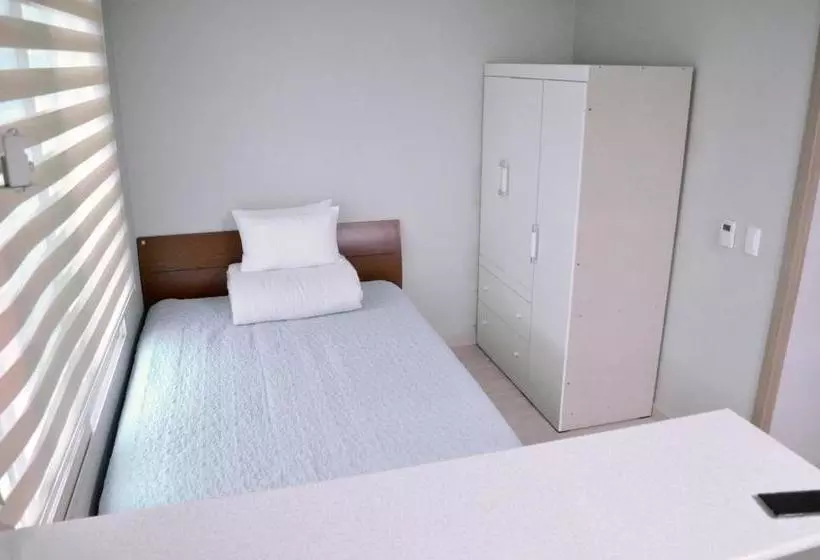 Marina Residence