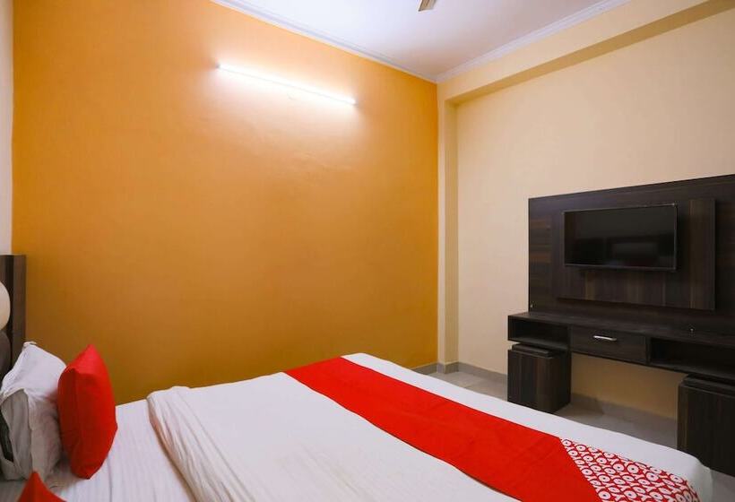 Oyo 16362 Hotel Ashiyana