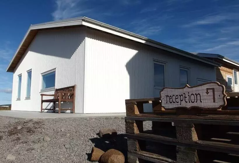 پانسیون Saltvík Farm Guesthouse
