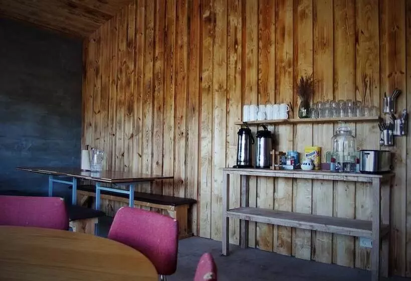 پانسیون Saltvík Farm Guesthouse