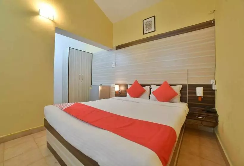 Reddy's Hotel By Oyo Rooms