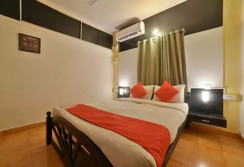 Reddy's Hotel By Oyo Rooms
