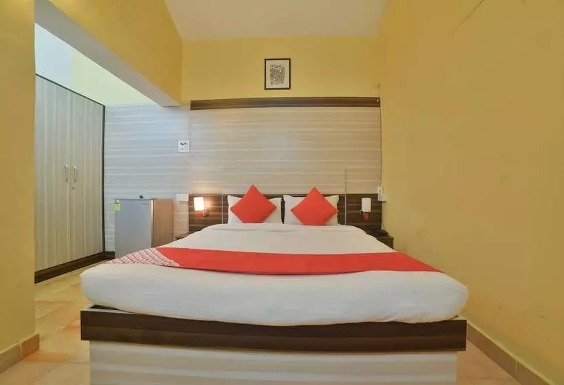 Reddy's Hotel By Oyo Rooms