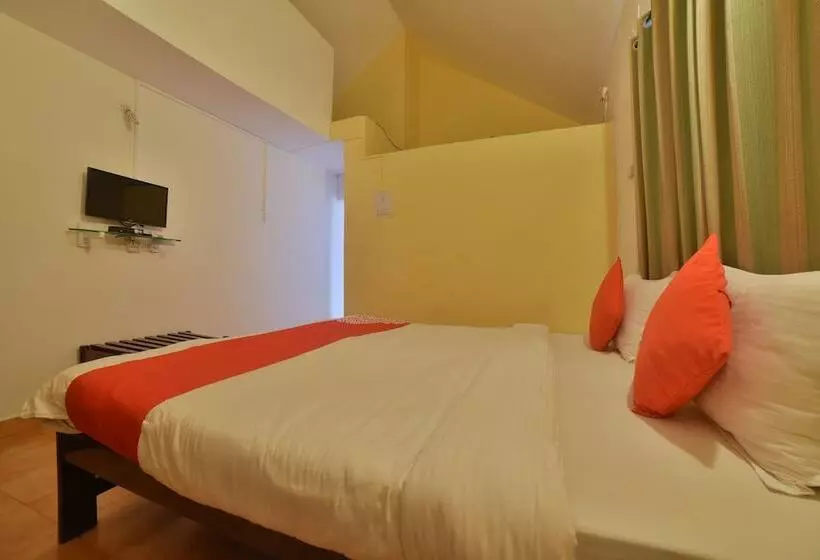 Reddy's Hotel By Oyo Rooms