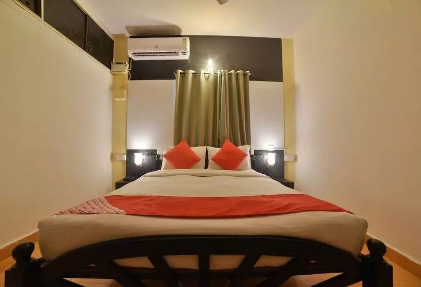Reddy's Hotel By Oyo Rooms