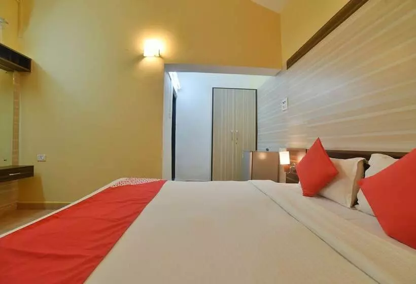 Reddy's Hotel By Oyo Rooms