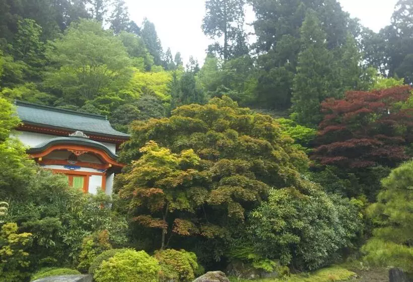旅館 Koyasan Sainan In