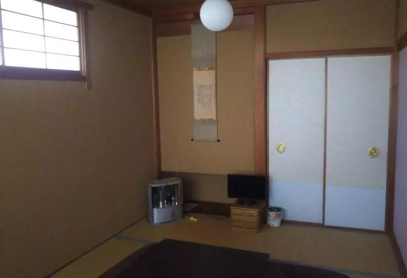 旅館 Koyasan Sainan In