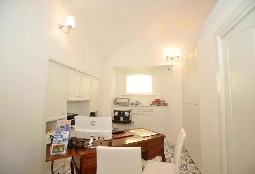 Aamiaismajoitus (B&B) Core Amalfitano City Suites
