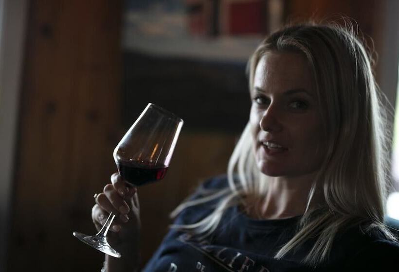 ベッドアンドブレックファースト Lifjellstua