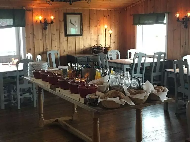 ベッドアンドブレックファースト Lifjellstua