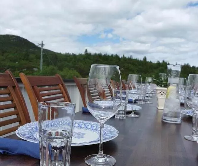 ベッドアンドブレックファースト Lifjellstua